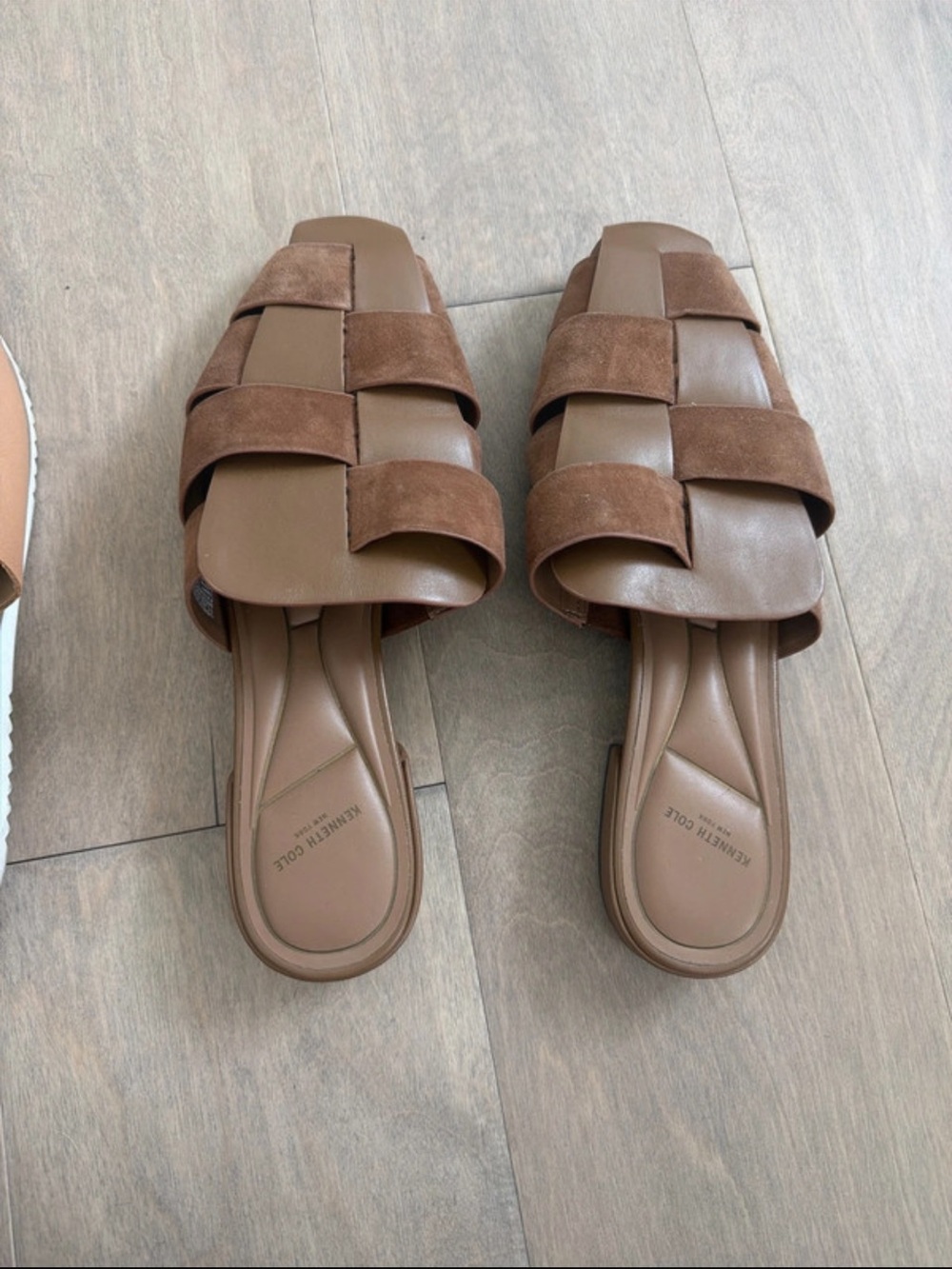 Kenneth Cole Woven Brown Slide Mules